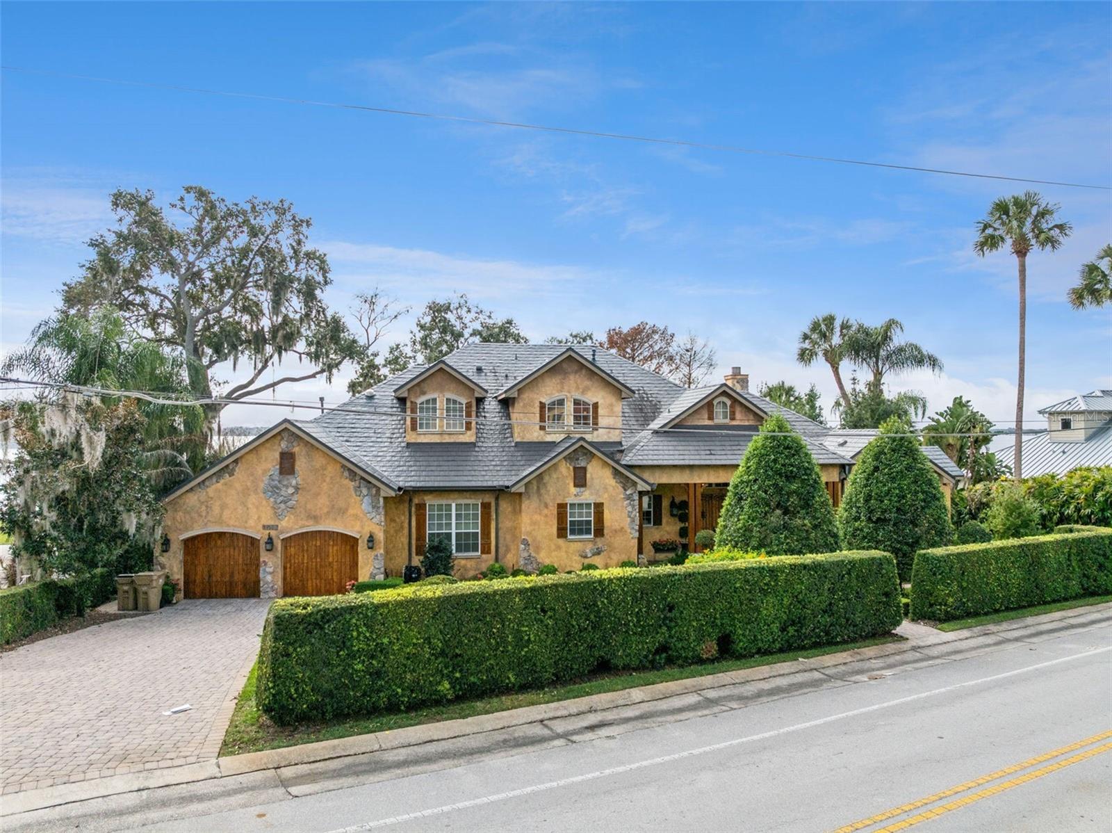 Image 50 of 58 For 1490 Lakeshore Drive