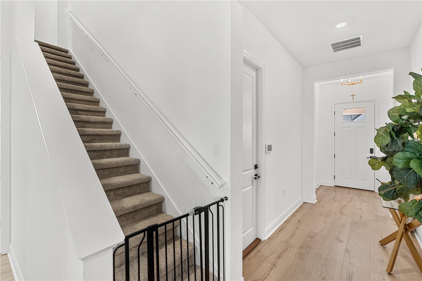 Image 18 of 74 For 3085 Expedition Drive