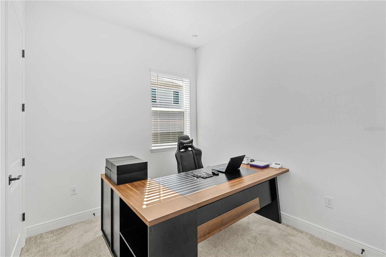 Image 19 of 74 For 3085 Expedition Drive