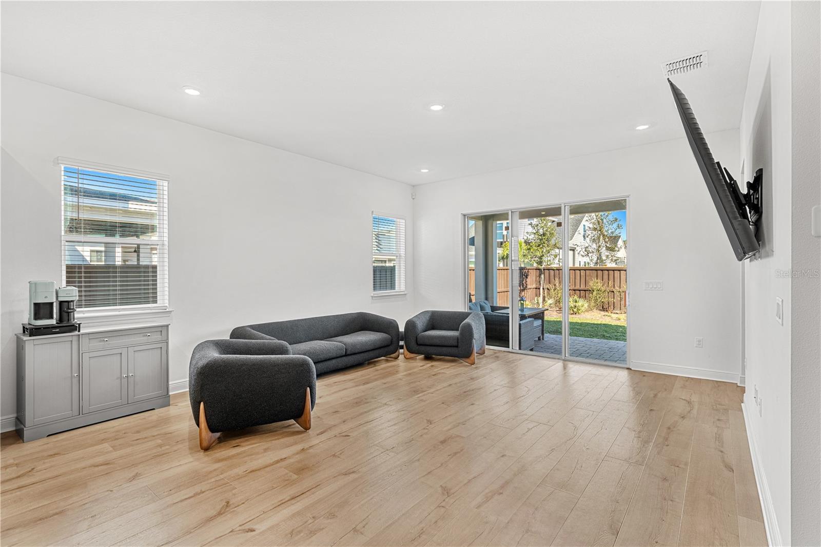 Image 21 of 74 For 3085 Expedition Drive