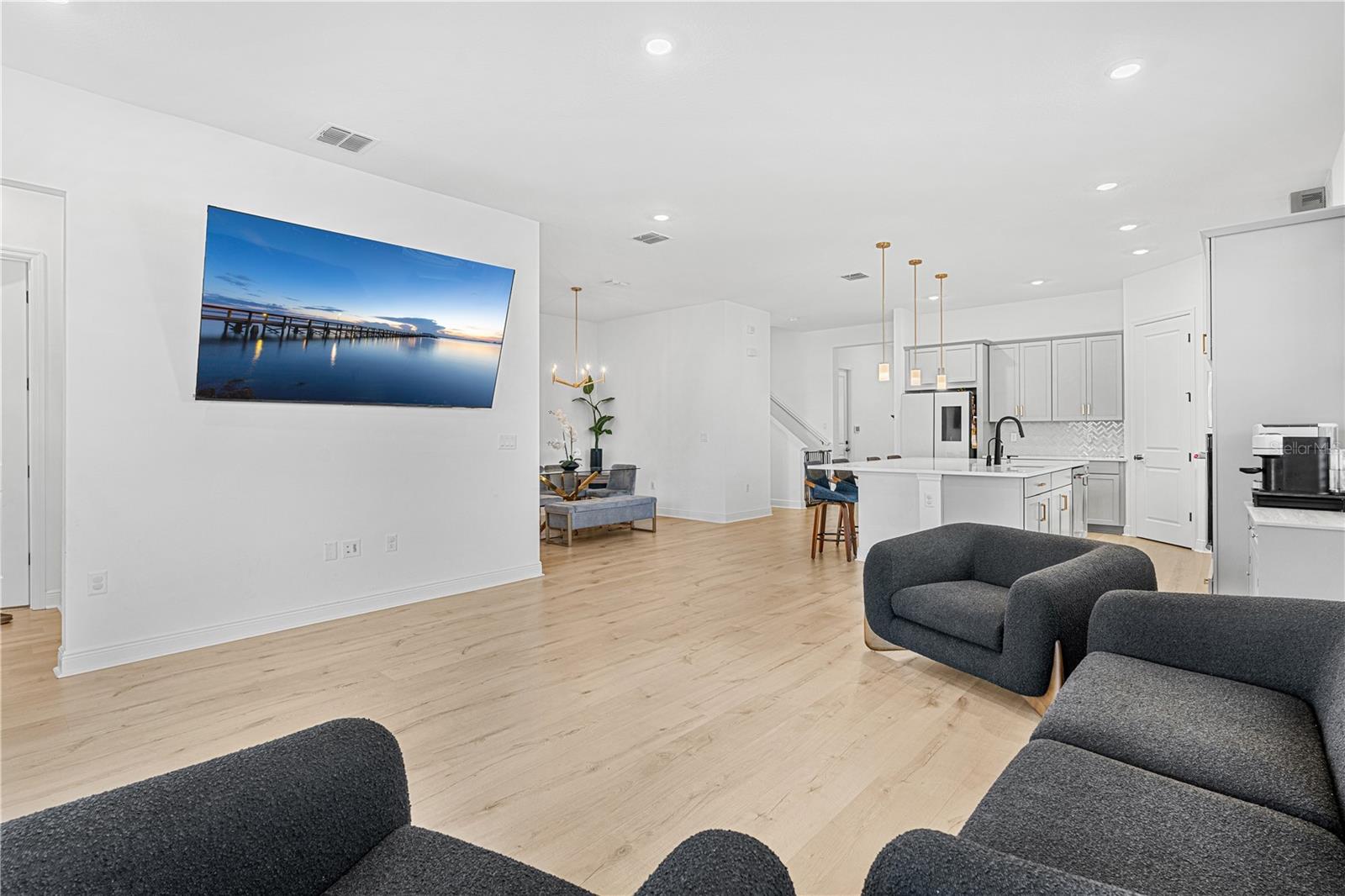 Image 23 of 74 For 3085 Expedition Drive