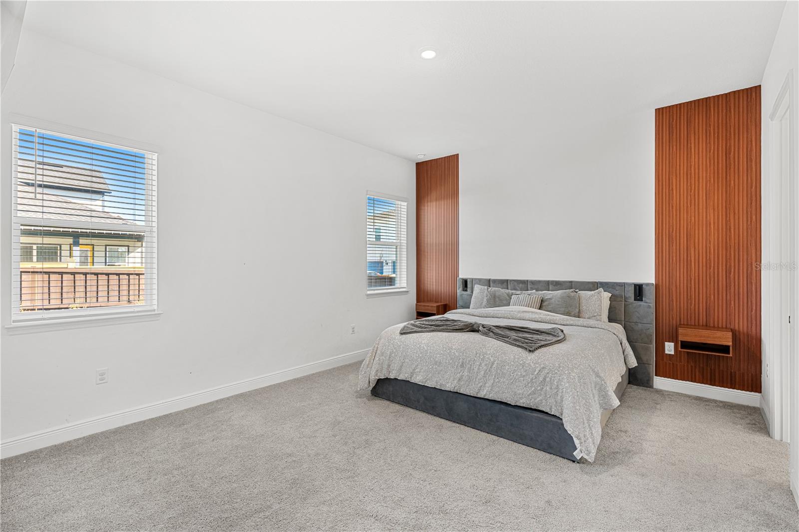 Image 24 of 74 For 3085 Expedition Drive