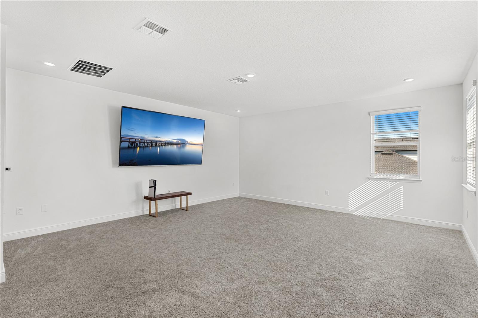 Image 34 of 74 For 3085 Expedition Drive