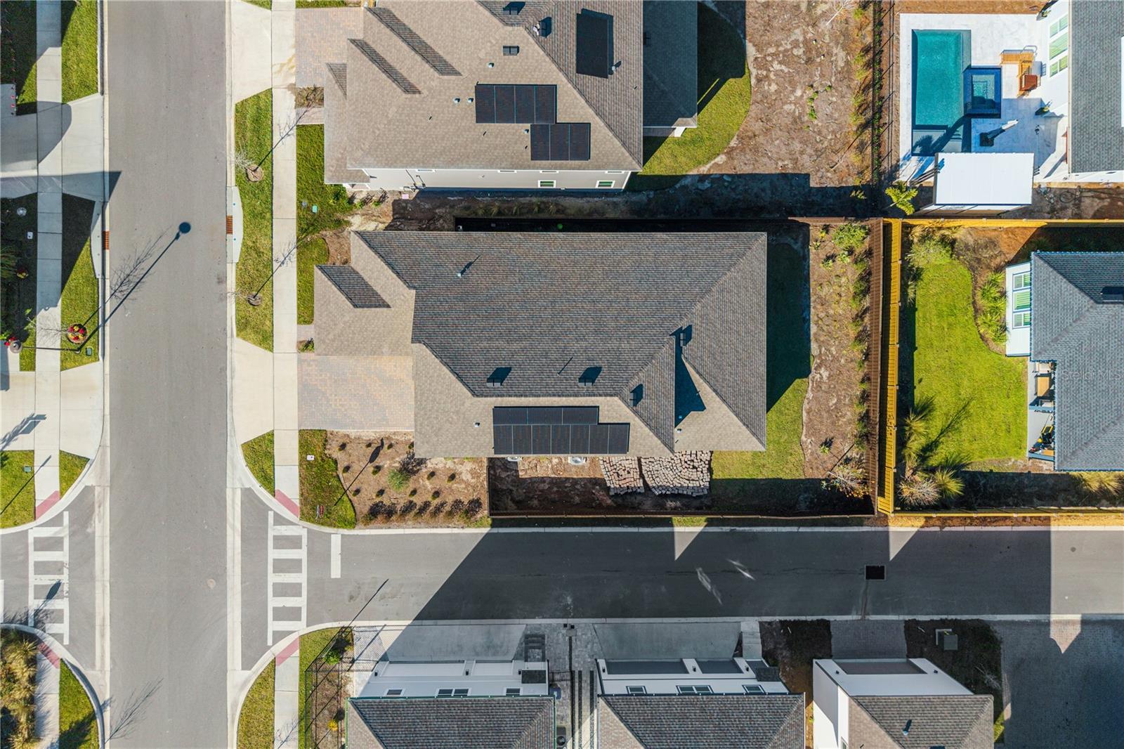 Image 47 of 74 For 3085 Expedition Drive