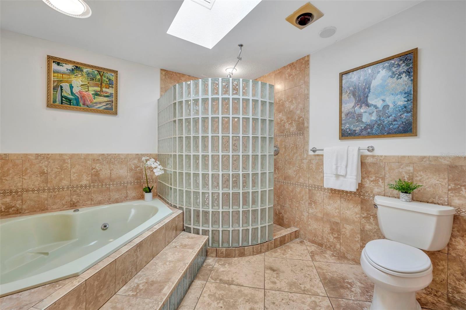 Image 19 of 28 For 1680 Palmer Avenue