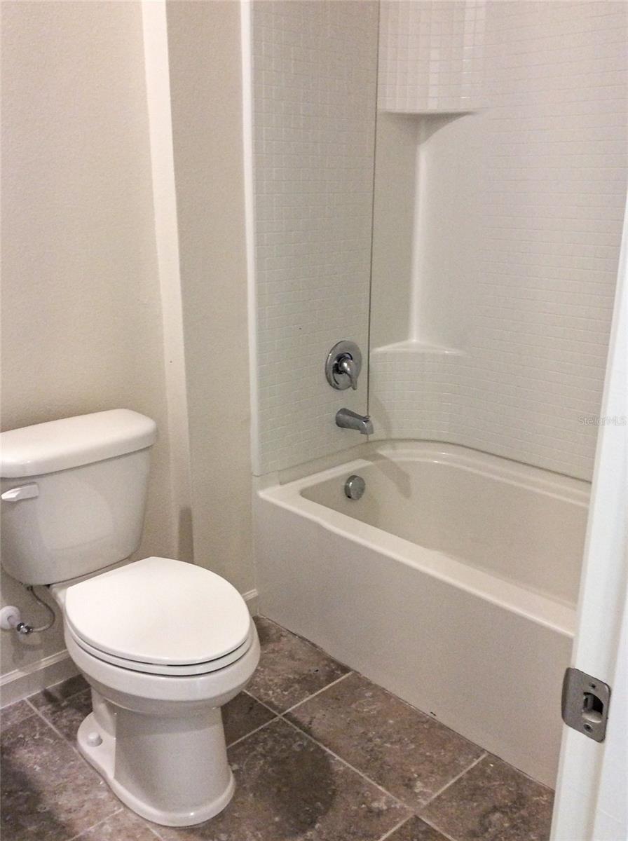 Image 23 of 36 For 10552 Toren Way