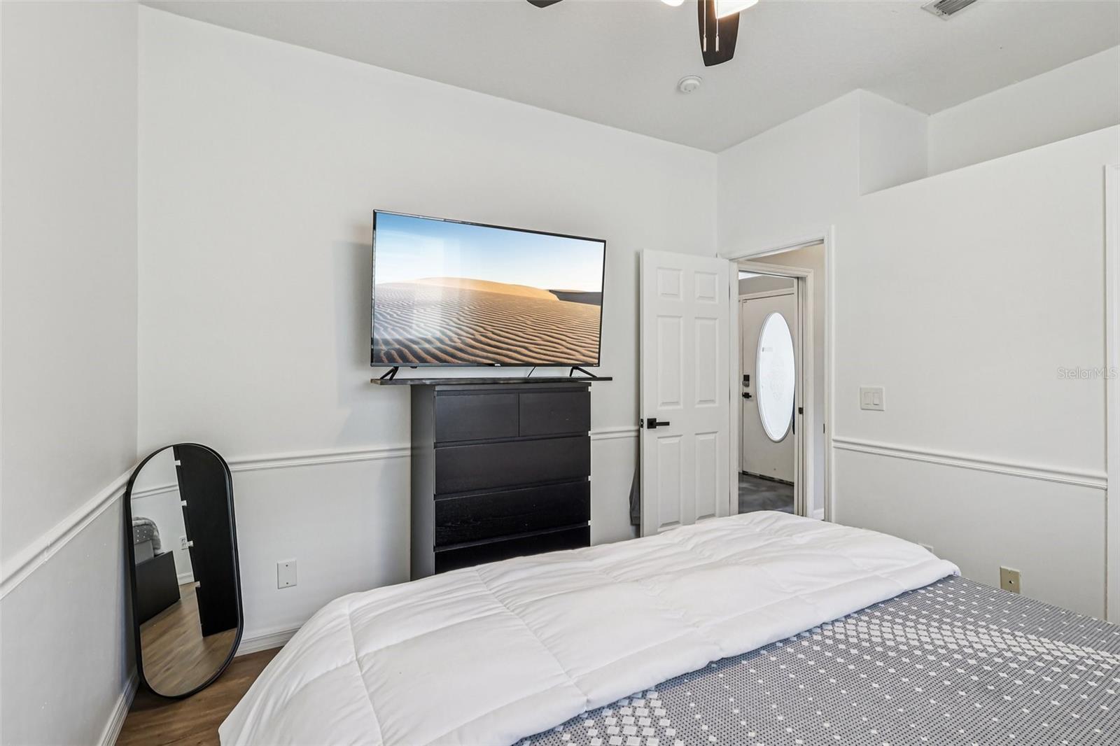 Image 20 of 34 For 221 Westmoreland Circle