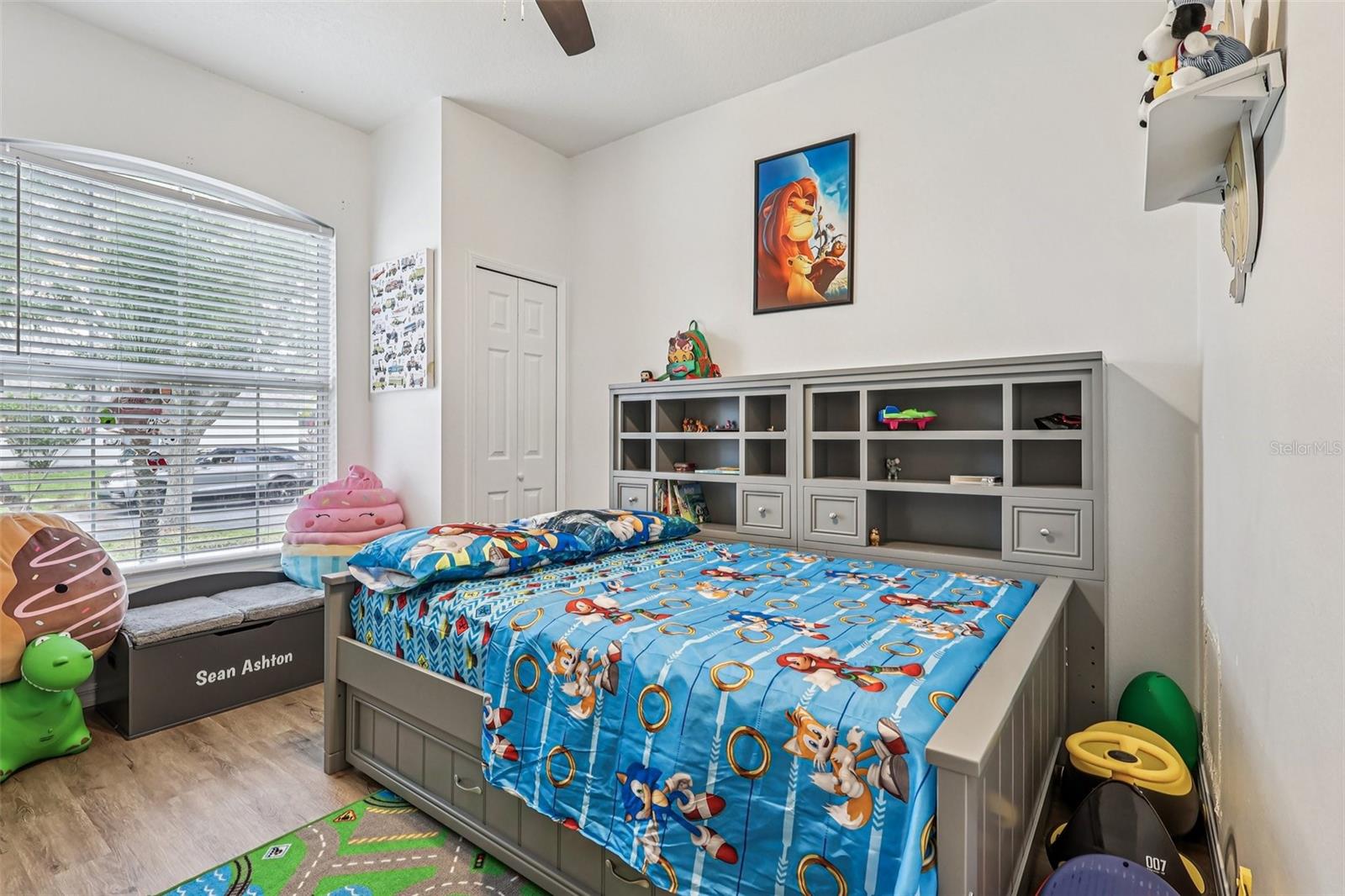 Image 21 of 34 For 221 Westmoreland Circle