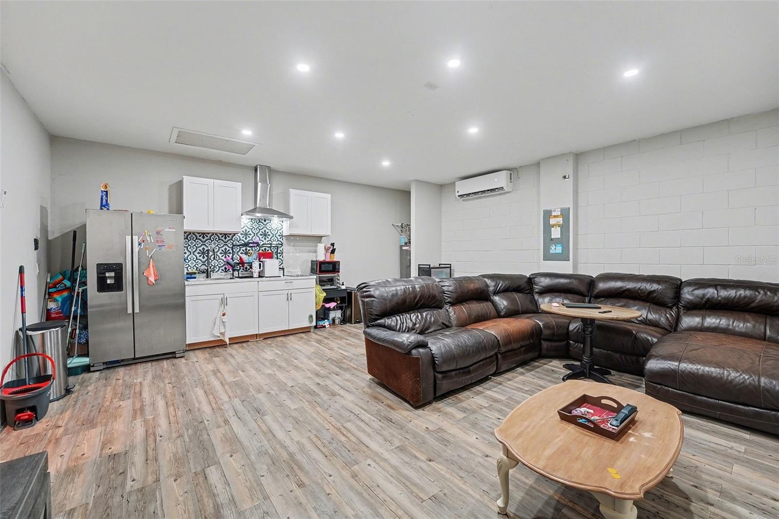 Image 5 of 29 For 1517 Congaree Street