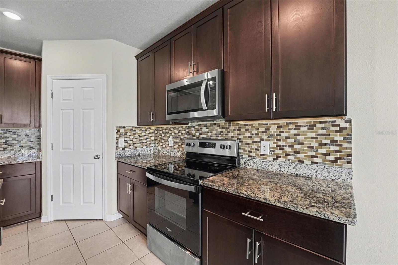 Image 9 of 29 For 1517 Congaree Street