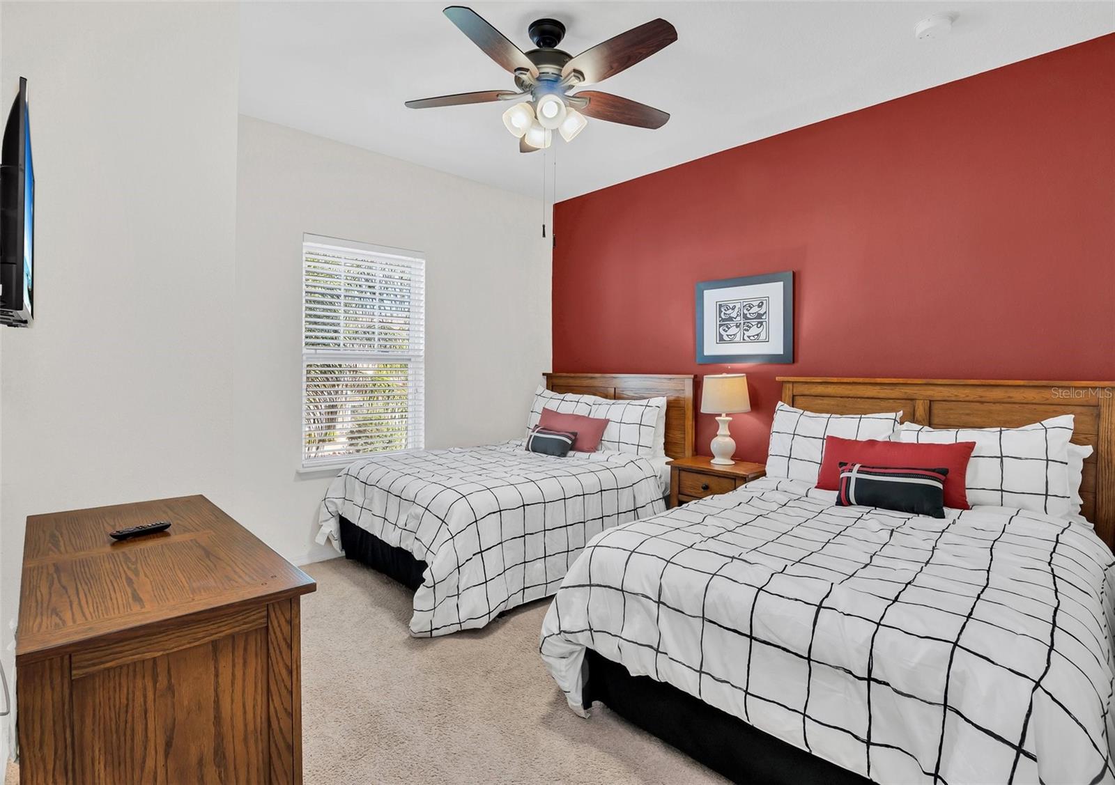 Image 12 of 25 For 8932 Shine Drive