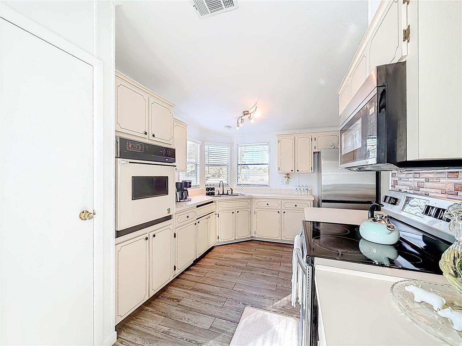 Image 17 of 55 For 14291 26th Street