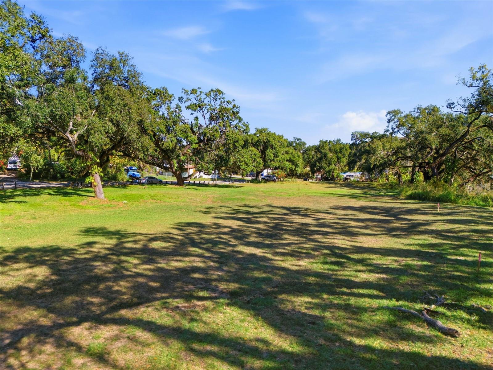 Image 16 of 18 For 2011 Mulberry Drive