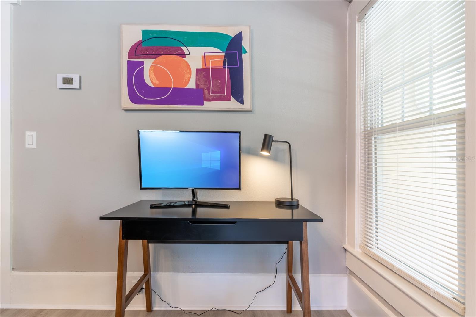 Image 18 of 36 For 515.5 Daniels Avenue