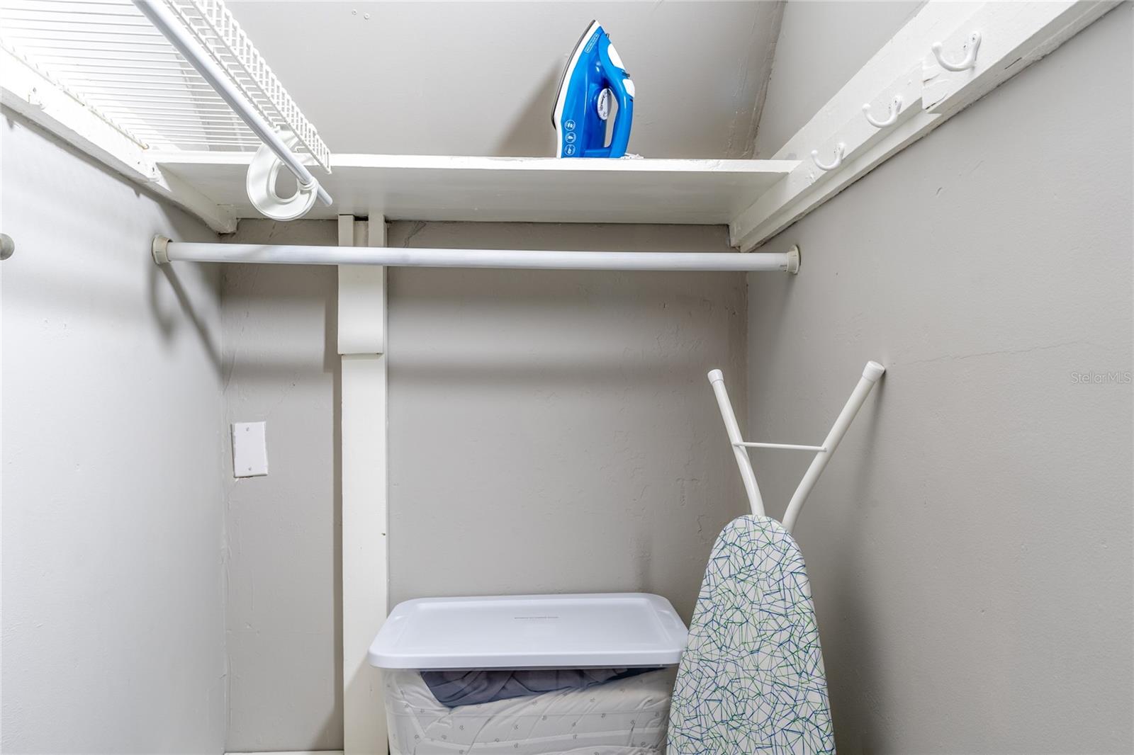 Image 26 of 36 For 515.5 Daniels Avenue