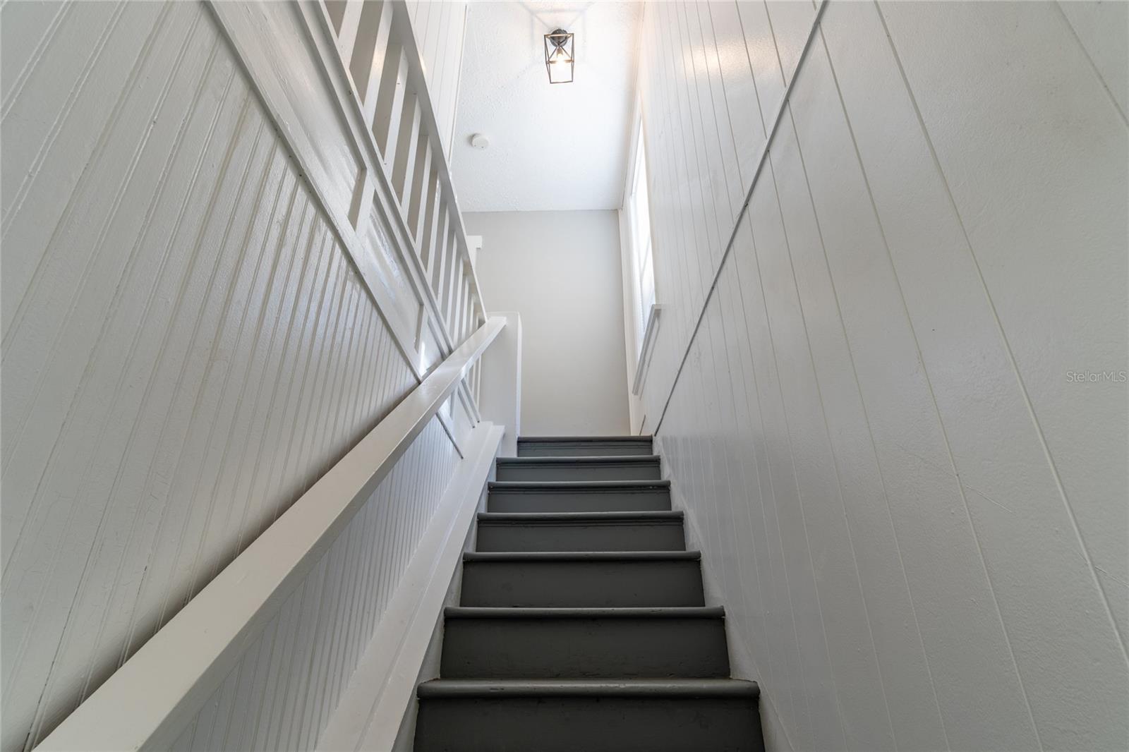 Image 28 of 36 For 515.5 Daniels Avenue