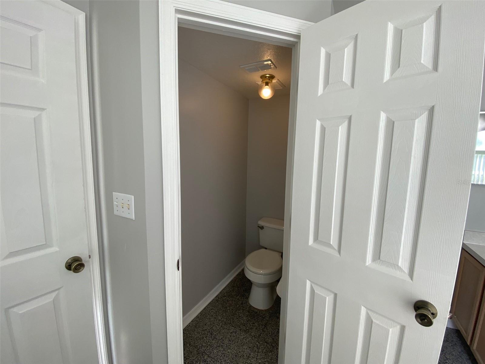 Image 14 of 31 For 805 Magnolia Creek Circle