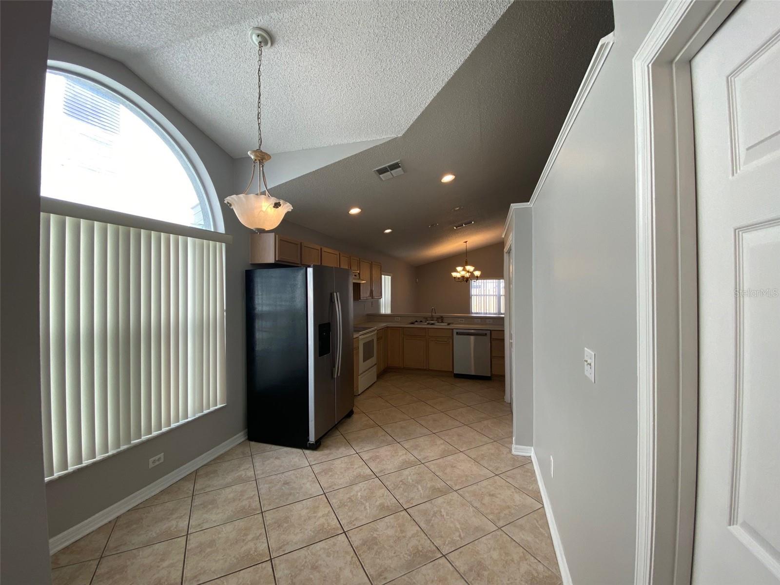 Image 25 of 31 For 805 Magnolia Creek Circle