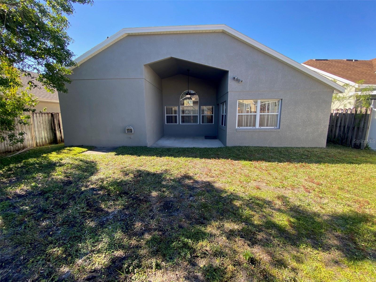 Image 28 of 31 For 805 Magnolia Creek Circle