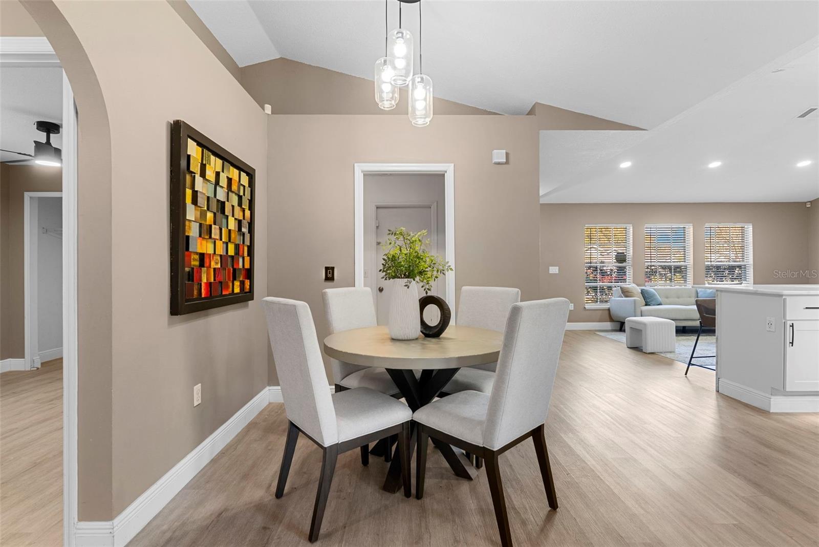 Image 13 of 38 For 2517 Greywall Avenue