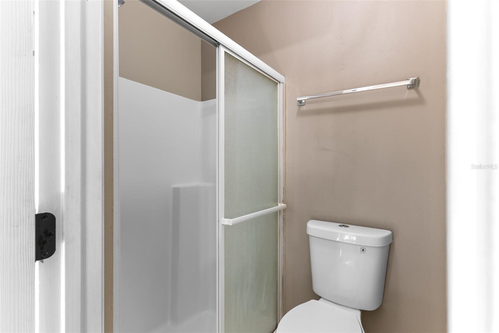 Image 20 of 38 For 2517 Greywall Avenue