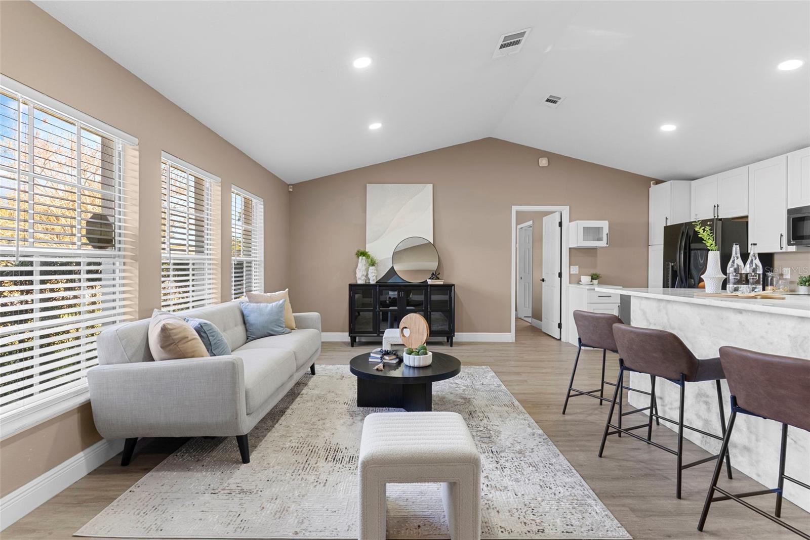 Image 4 of 38 For 2517 Greywall Avenue