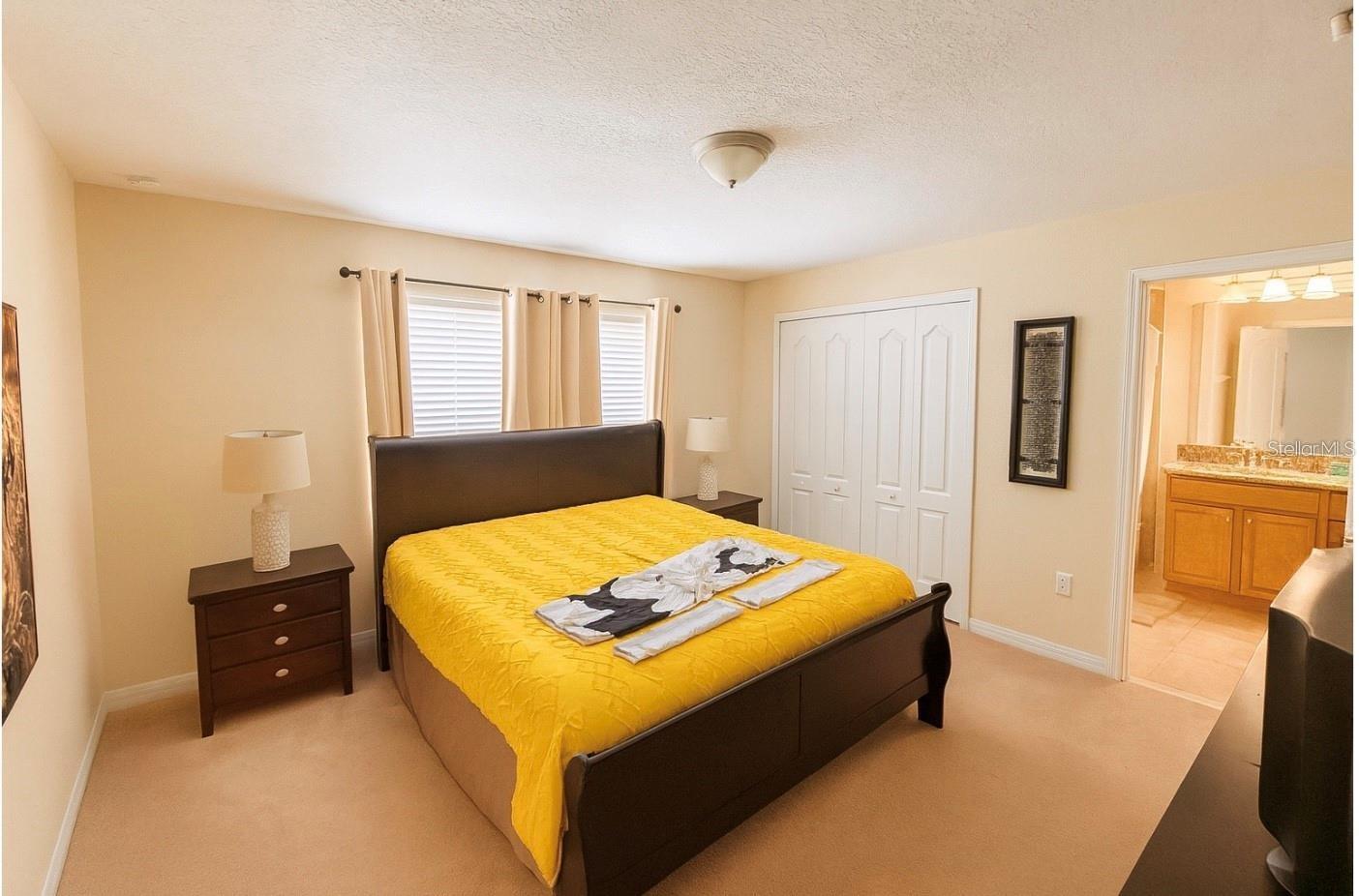 Image 20 of 52 For 8974 California Palm Road