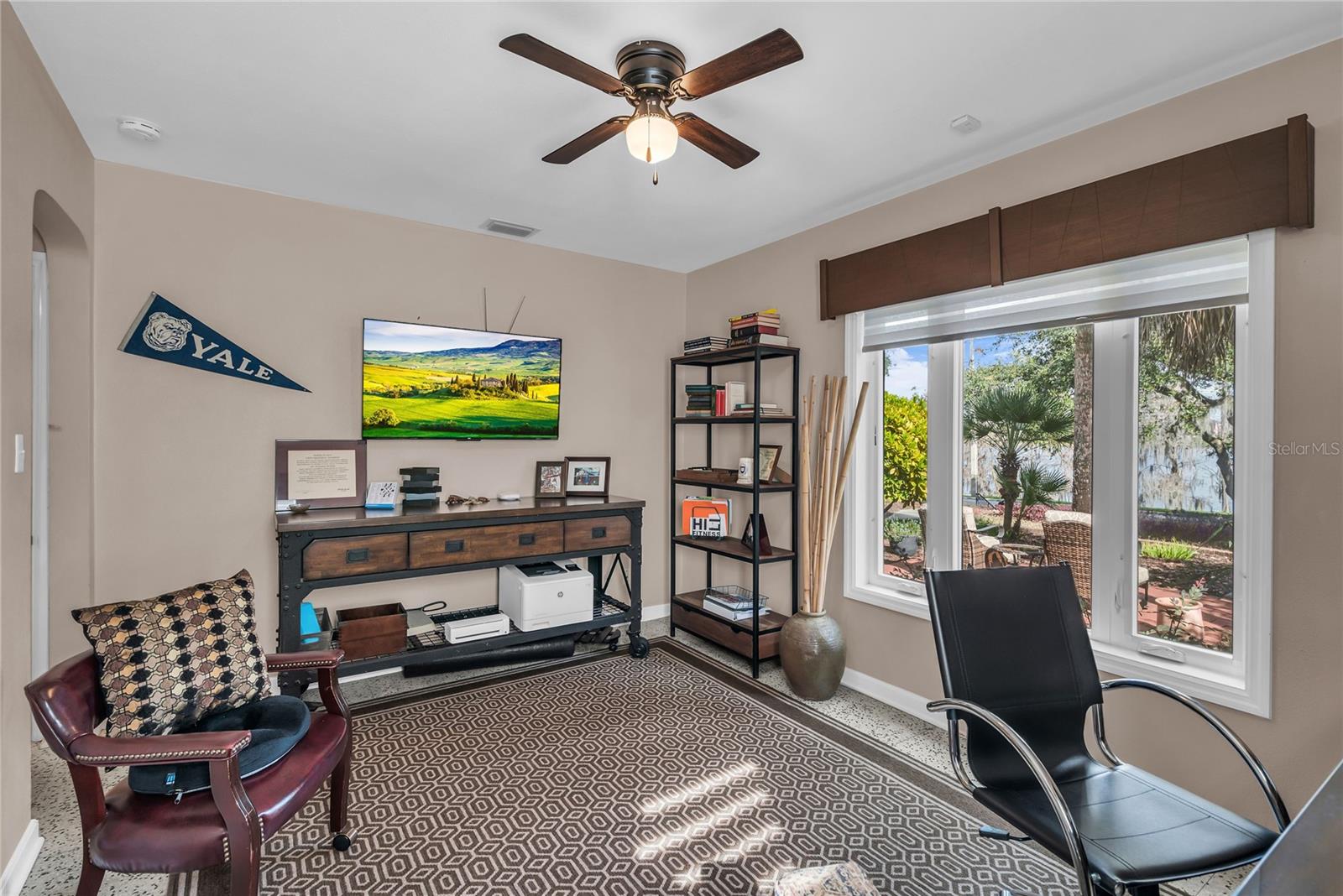 Image 40 of 54 For 854 Edgewater Drive