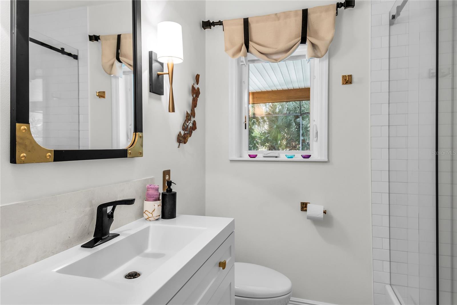 Image 42 of 54 For 854 Edgewater Drive