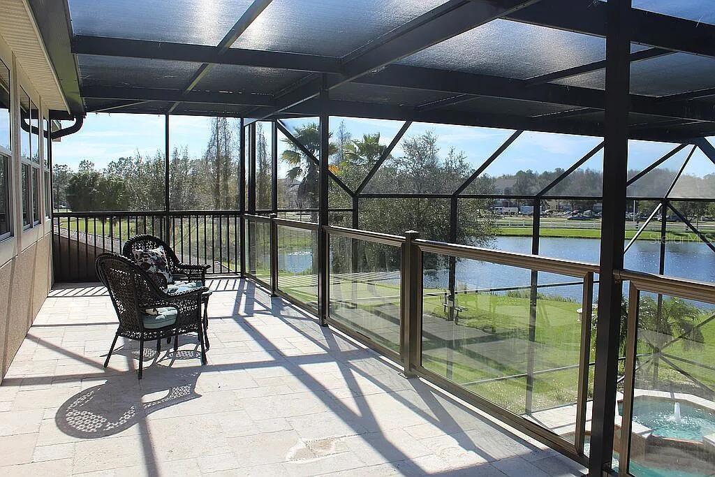 Image 10 of 79 For 10503 Palm Cove Avenue