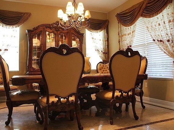 Image 4 of 79 For 10503 Palm Cove Avenue