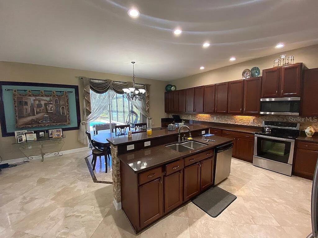 Image 70 of 79 For 10503 Palm Cove Avenue