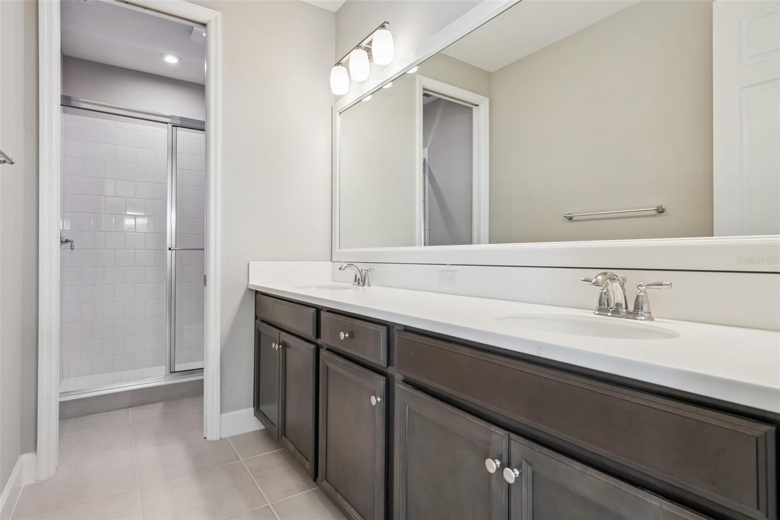 Image 37 of 63 For 3351 Current Avenue