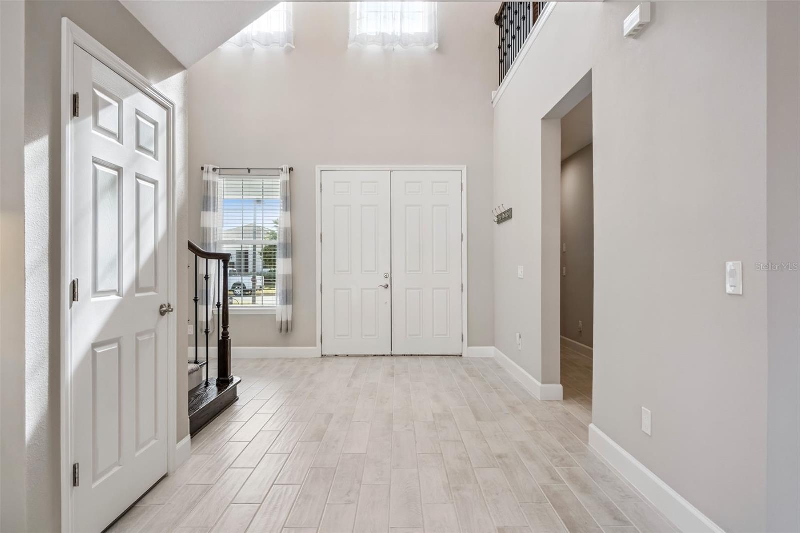 Image 6 of 63 For 3351 Current Avenue