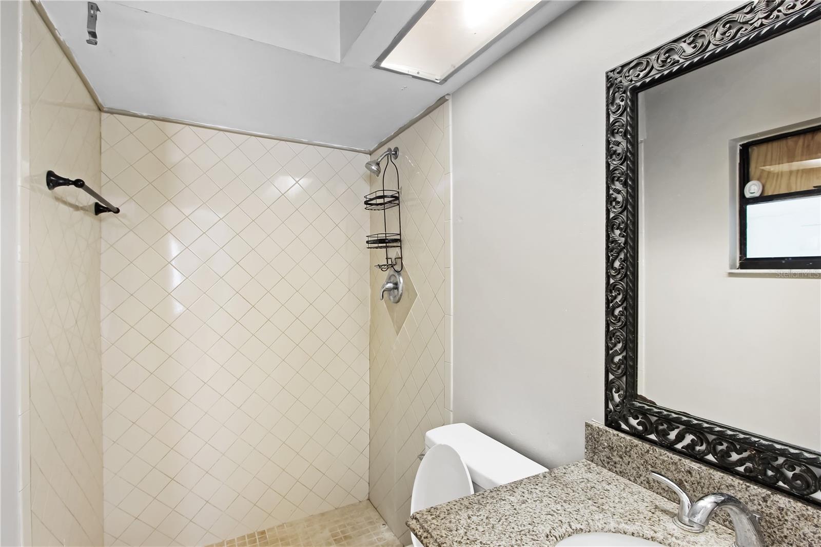 Image 12 of 18 For 3802 Shady Grove Circle