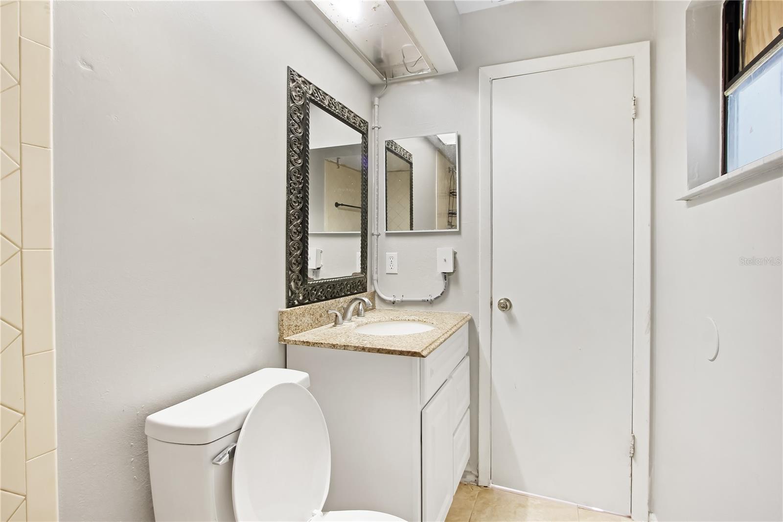 Image 9 of 18 For 3802 Shady Grove Circle