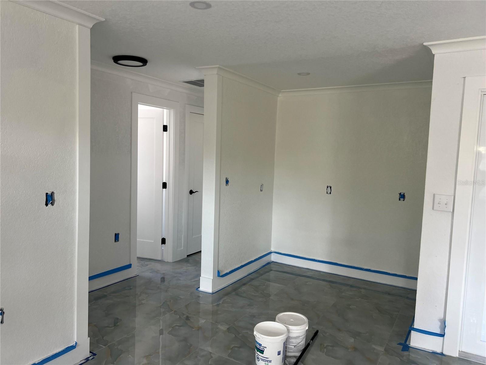 Image 8 of 22 For 1736 Colorado Avenue Ne