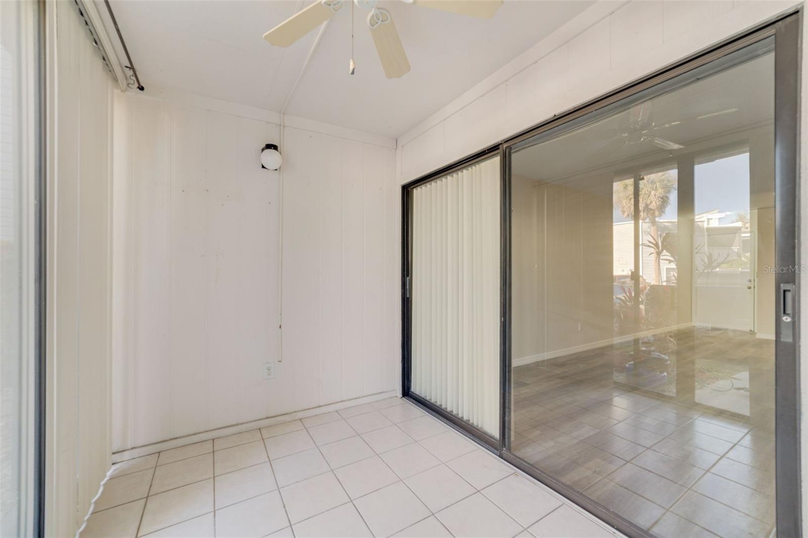 Image 13 of 16 For 3908 Atrium Drive L5