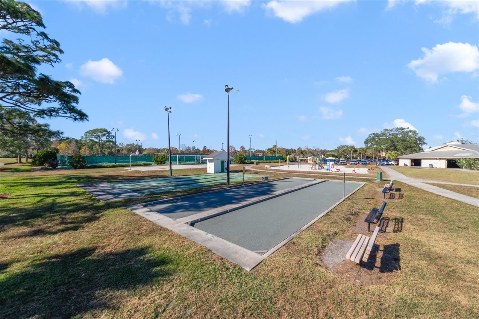 Image 15 of 16 For 3908 Atrium Drive L5