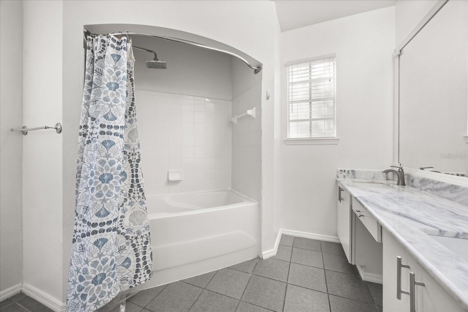 Image 18 of 29 For 126 Vista Verdi Circle 236