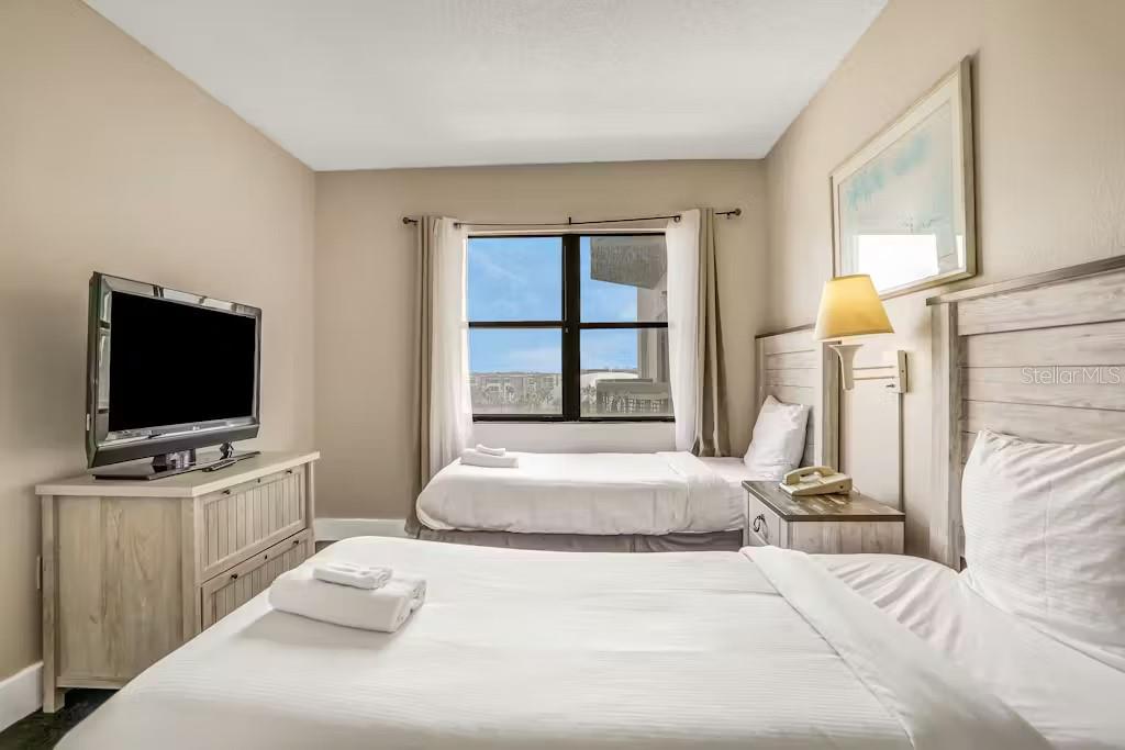 Image 11 of 32 For 6165 Carrier Drive 3604