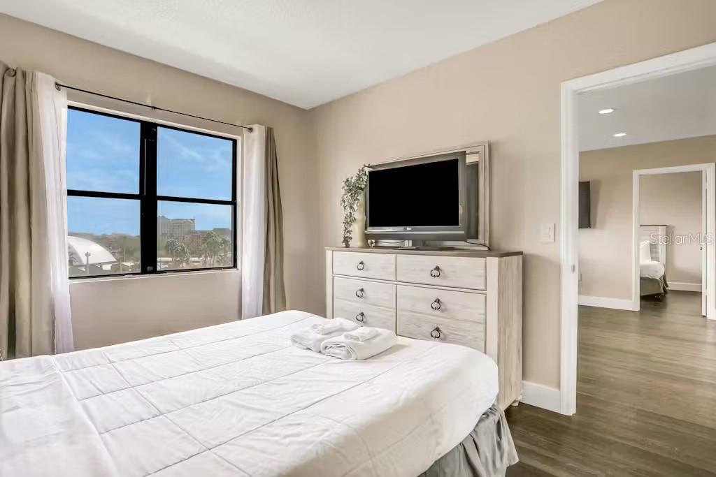 Image 14 of 32 For 6165 Carrier Drive 3604