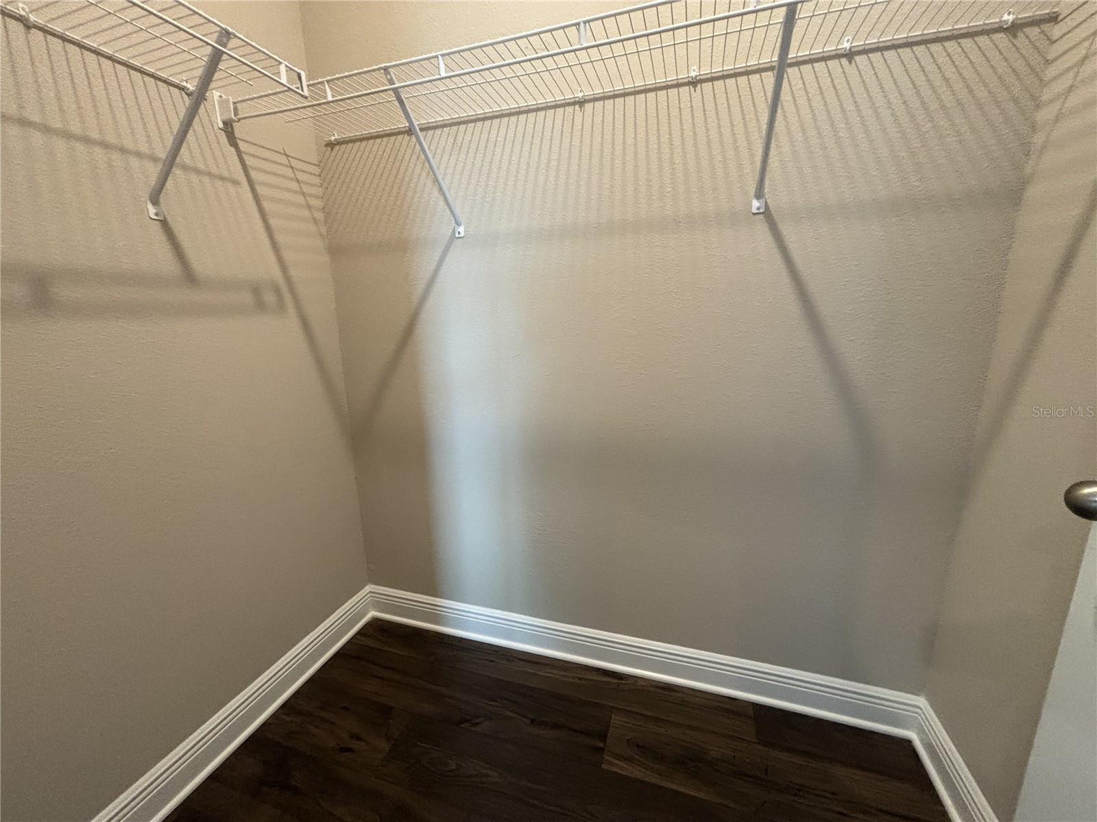 Image 8 of 12 For 13177 Markowitz Alley