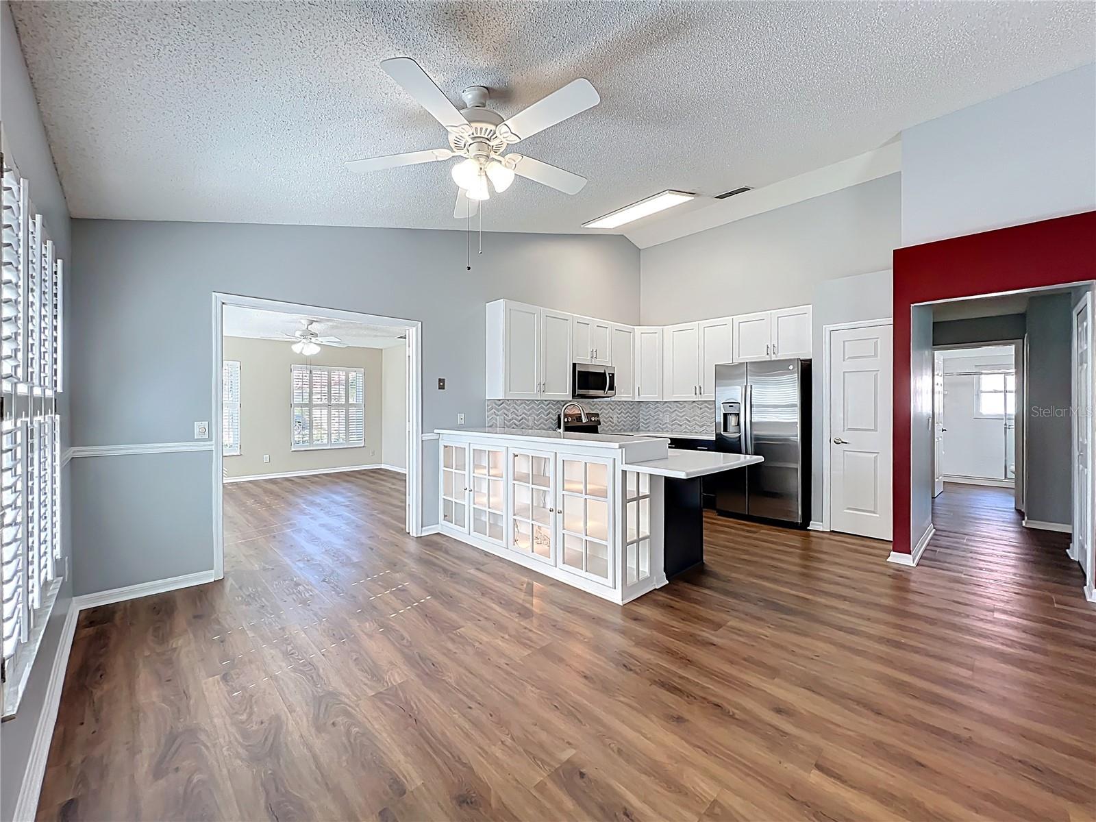 Image 15 of 43 For 630 Via Milano