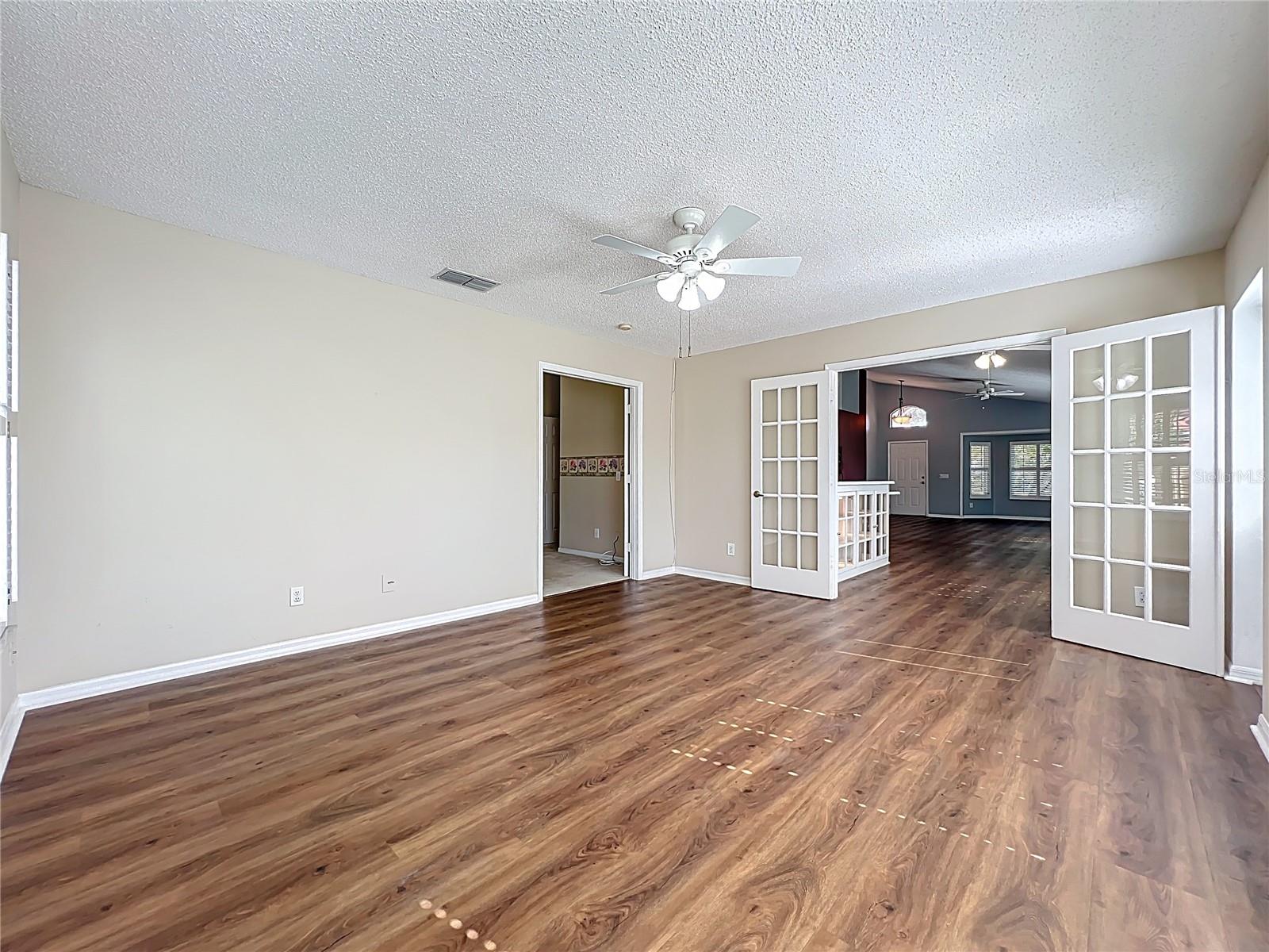 Image 27 of 43 For 630 Via Milano