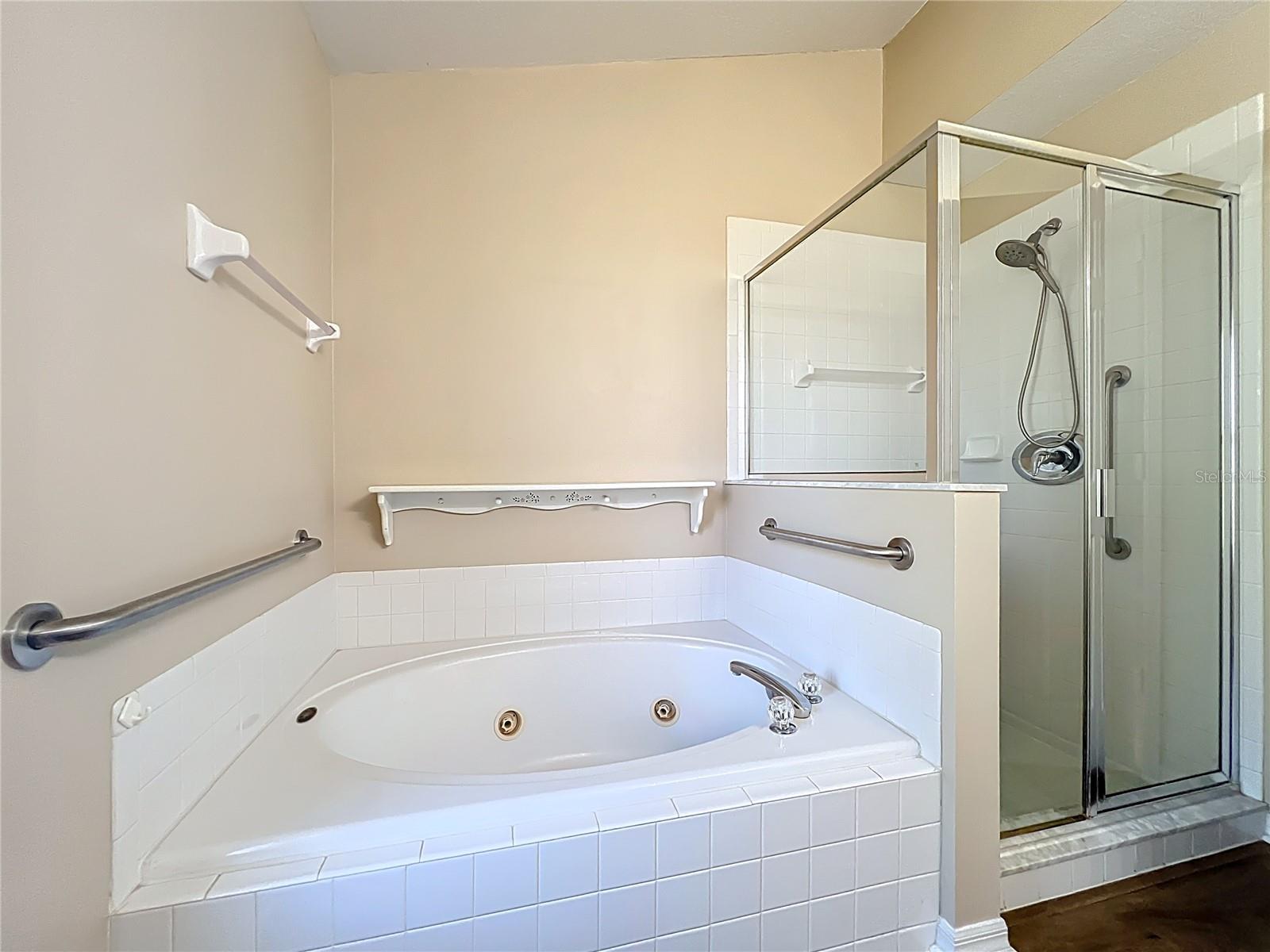 Image 32 of 43 For 630 Via Milano