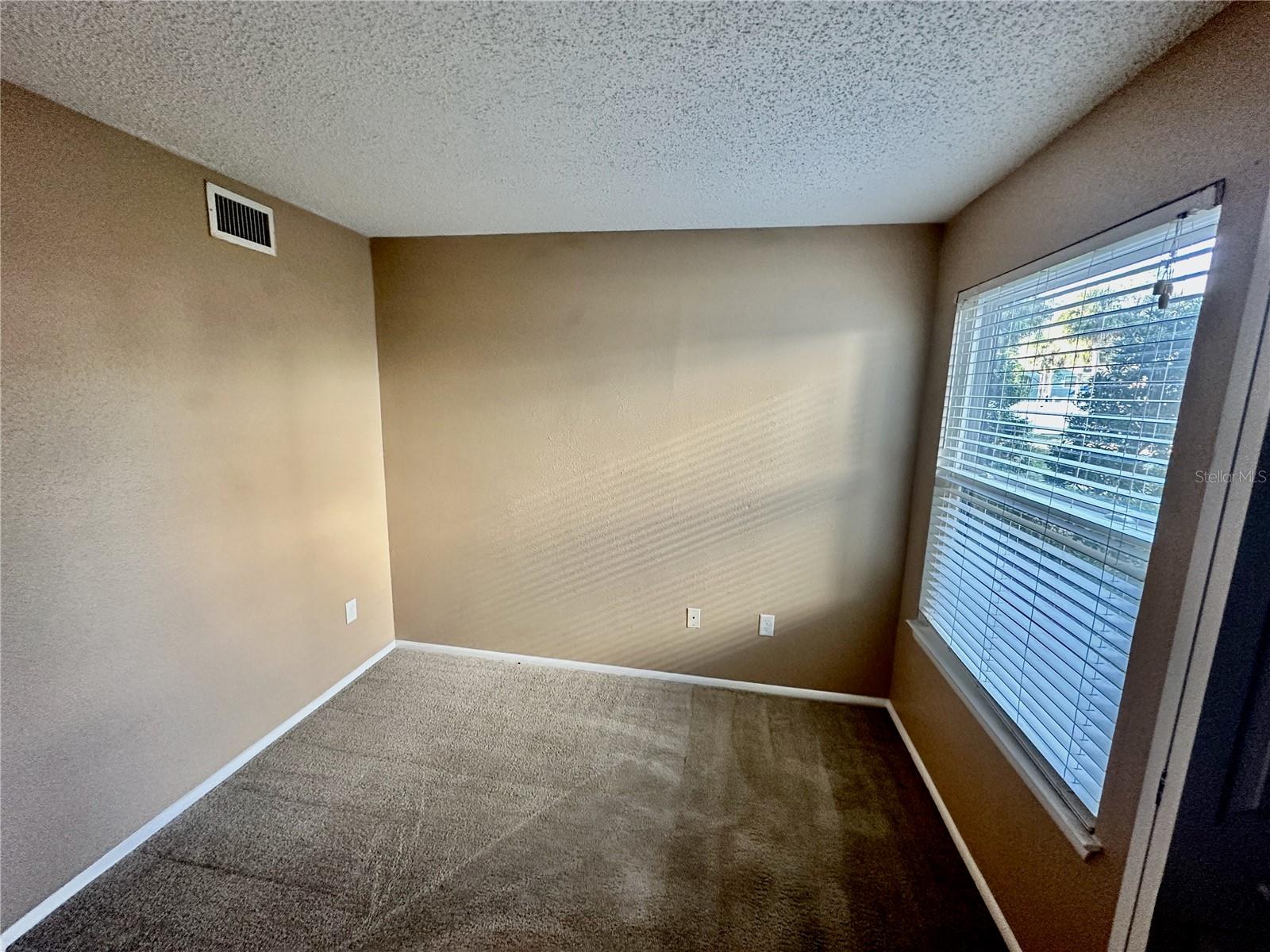 Image 10 of 19 For 3700 Idlebrook Circle 110