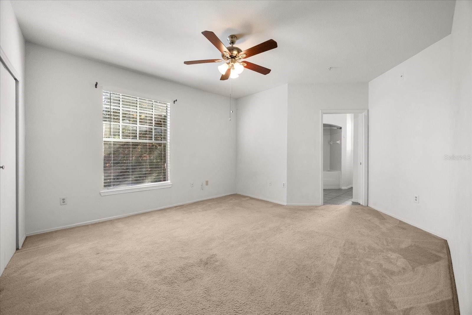 Image 12 of 27 For 126 Vista Verdi Circle 236