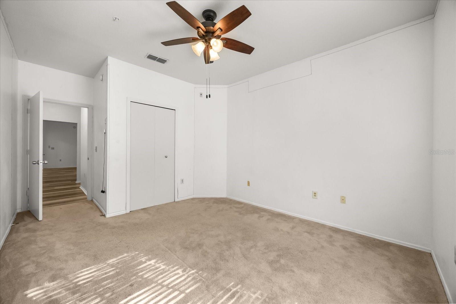 Image 19 of 27 For 126 Vista Verdi Circle 236