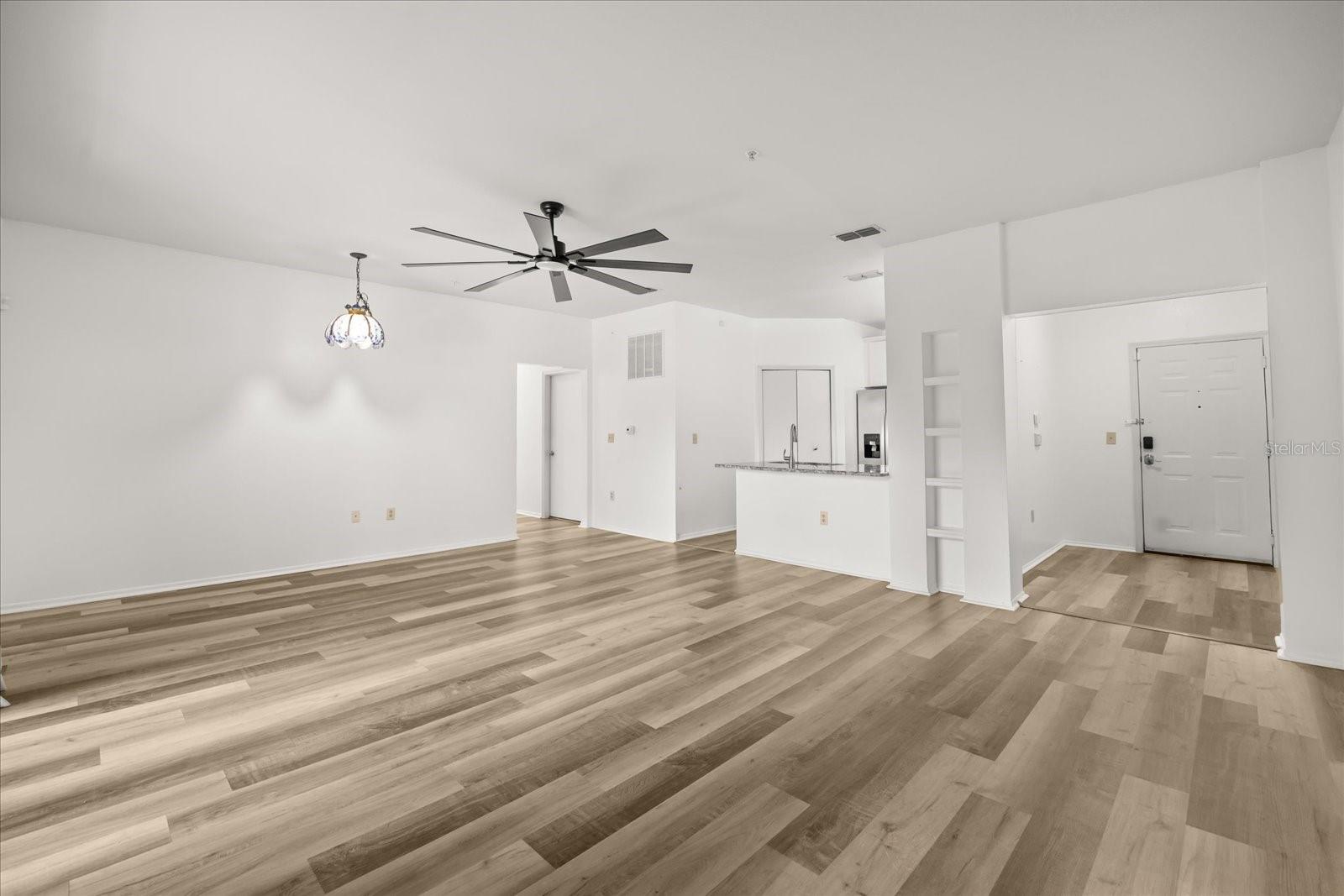 Image 5 of 27 For 126 Vista Verdi Circle 236